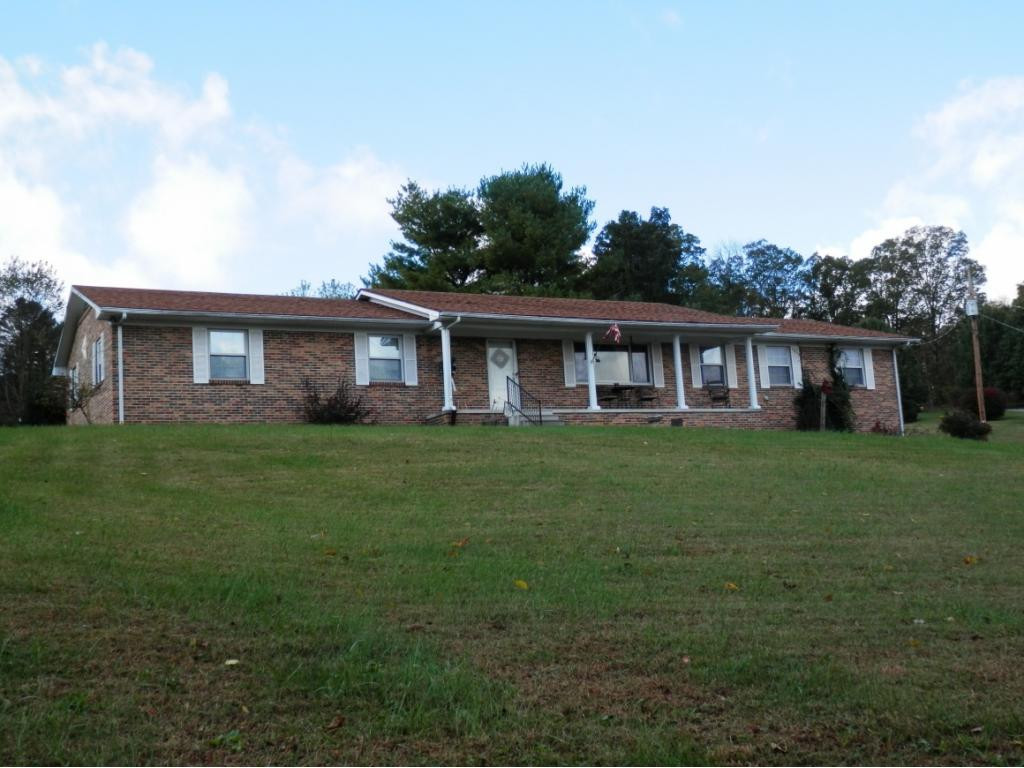 209 Overview Loop Jonesville, VA 24263 - Photo 2 of 14 Photo 2