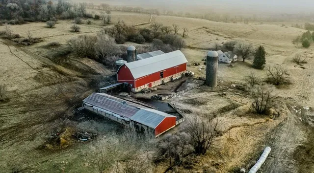 $1,799,000 | E5190 Sand Hill Road, Reedsburg, WI 53959