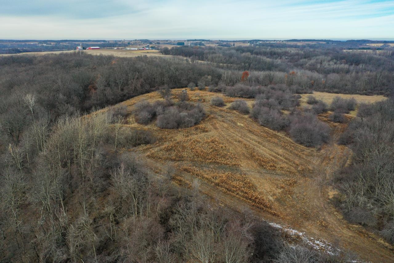 E5190 Sand Hill Road Reedsburg, WI 53959 - Photo 13 of 61