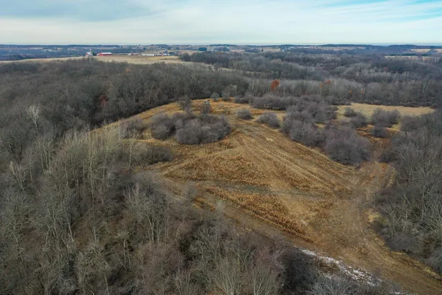 $1,799,000 | E5190 Sand Hill Road, Reedsburg, WI 53959