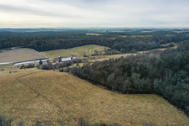 $1,299,900 | E5190 Sand Hill Road, Reedsburg, WI 53959