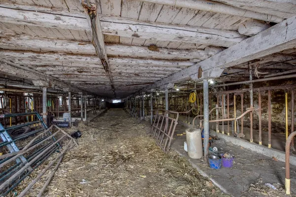 $1,299,900 | E5190 Sand Hill Road, Reedsburg, WI 53959