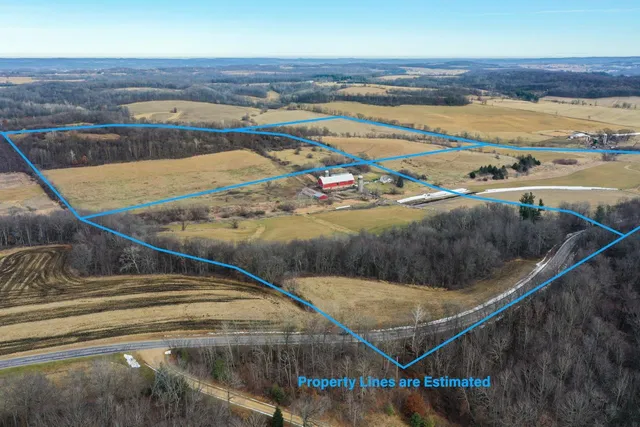 $1,799,000 | E5190 Sand Hill Road, Reedsburg, WI 53959