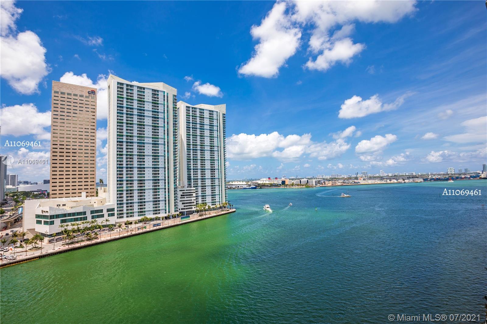 901 Brickell Key Boulevard, Unit 1406 Miami, FL 33131 - Photo 18 of 25 a view of a large building