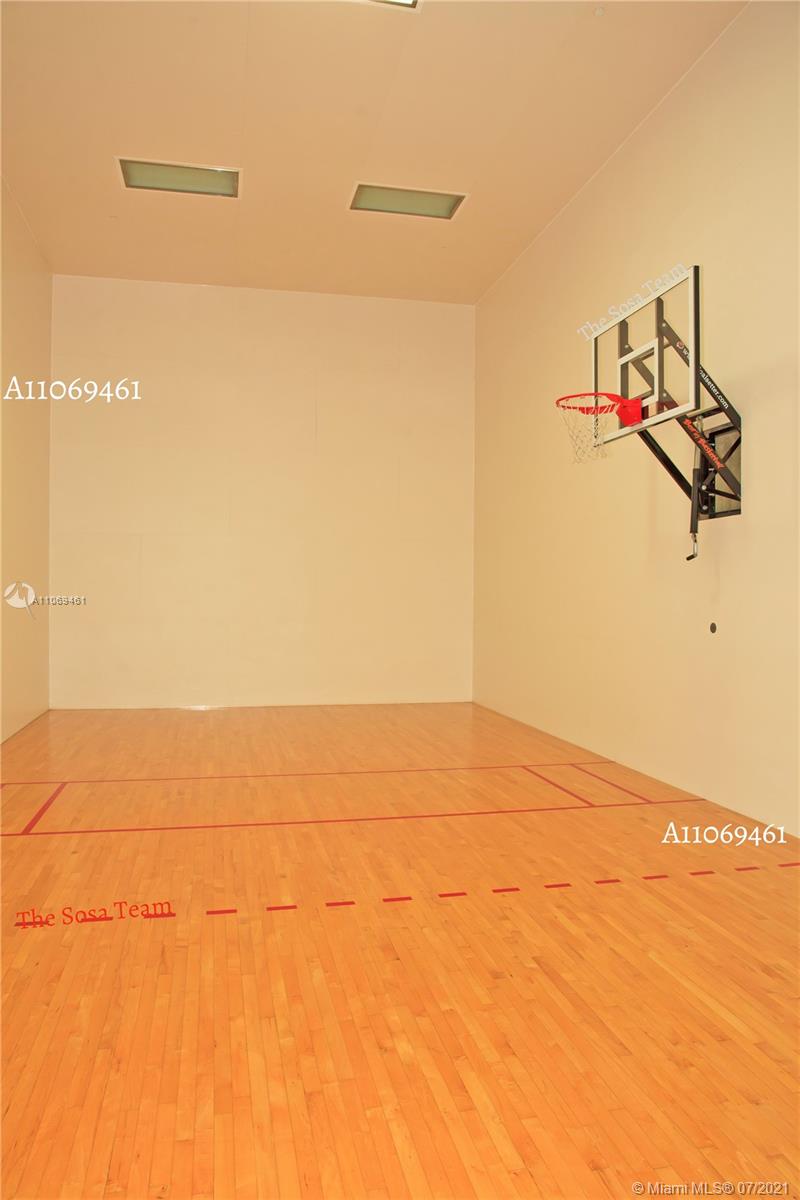 901 Brickell Key Boulevard, Unit 1406 Miami, FL 33131 - Photo 22 of 25 a view of empty room