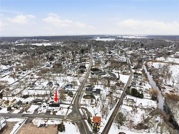 $475,000 | 131 Columbia Street, South Kingstown, RI 02879