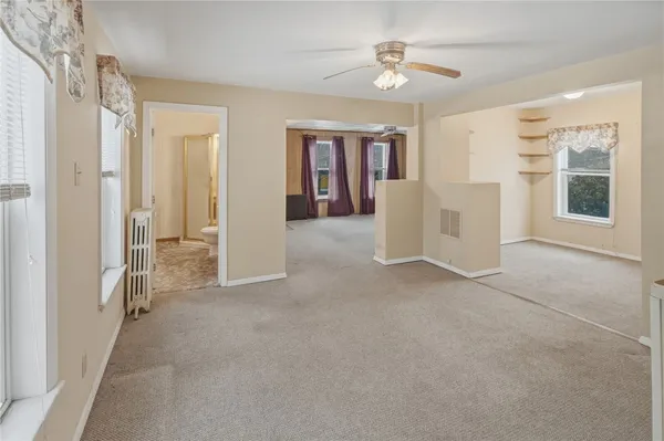 $475,000 | 131 Columbia Street, South Kingstown, RI 02879