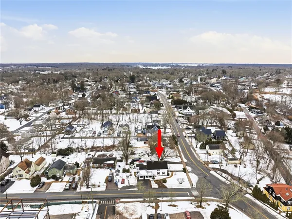 $475,000 | 131 Columbia Street, South Kingstown, RI 02879