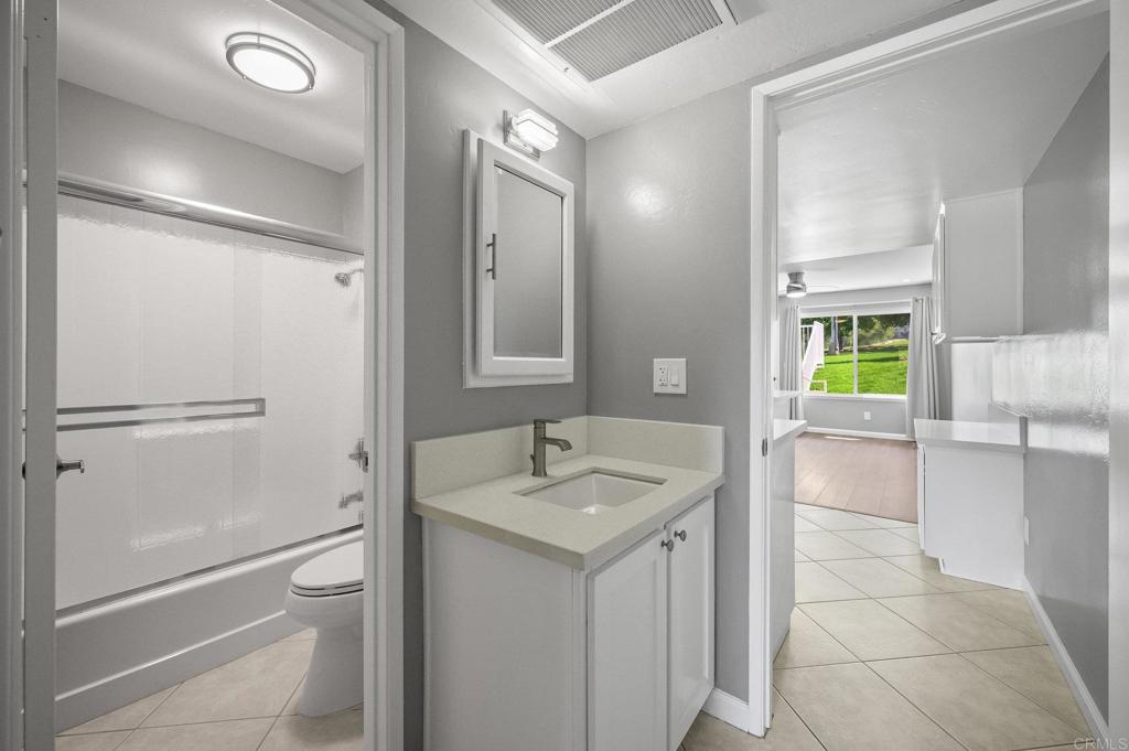 27725 Mountain Meadow Road, Unit 27 Escondido, CA 92026 - Photo 18 of 19