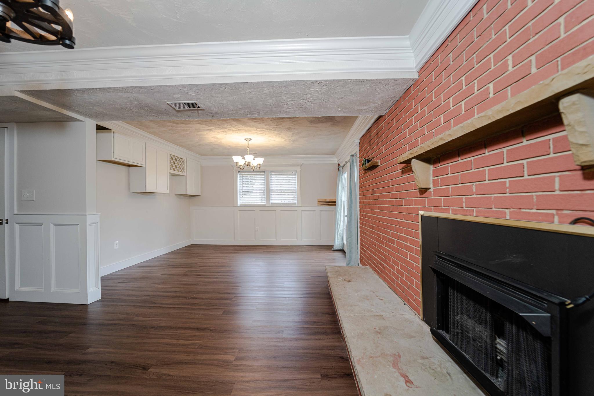 8893 Grant Avenue Manassas, VA 20110 - Photo 26 of 32 Game Room / Basement