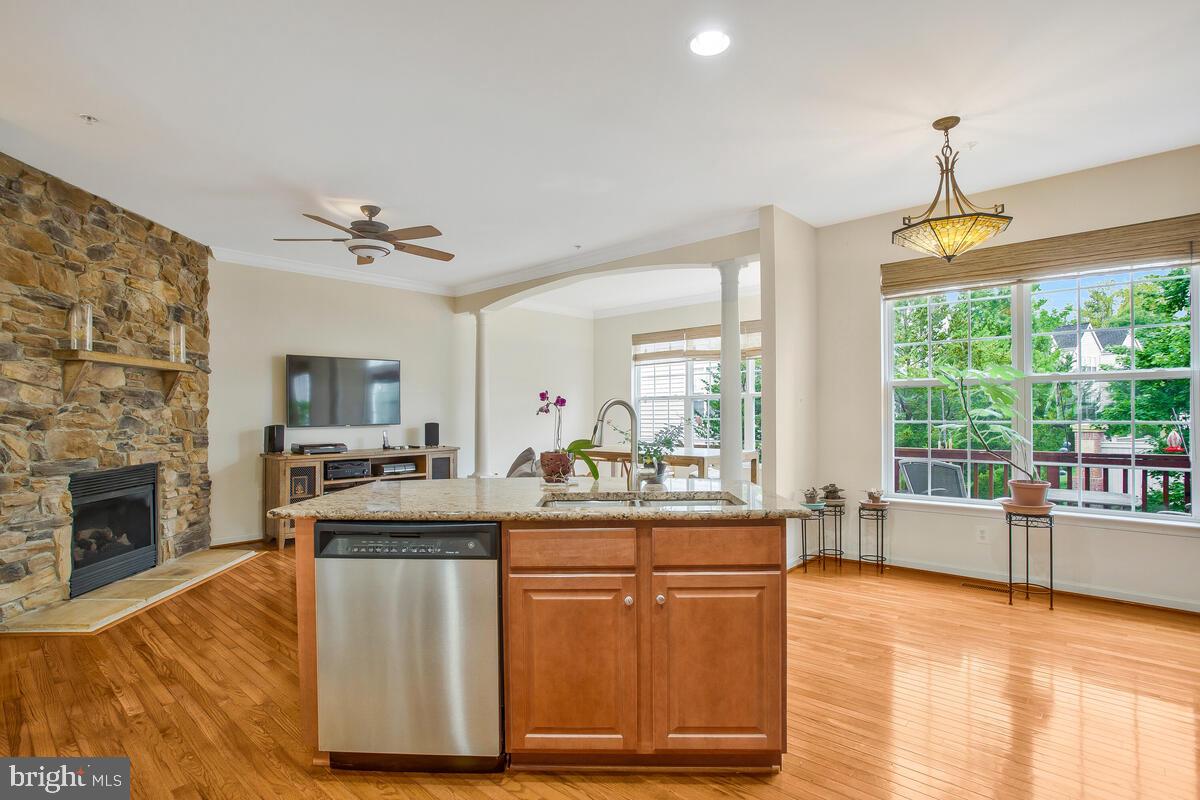 2305 Noblewood Road Edgewater, MD 21037 - Photo 13 of 43 Gourmet Kitchen