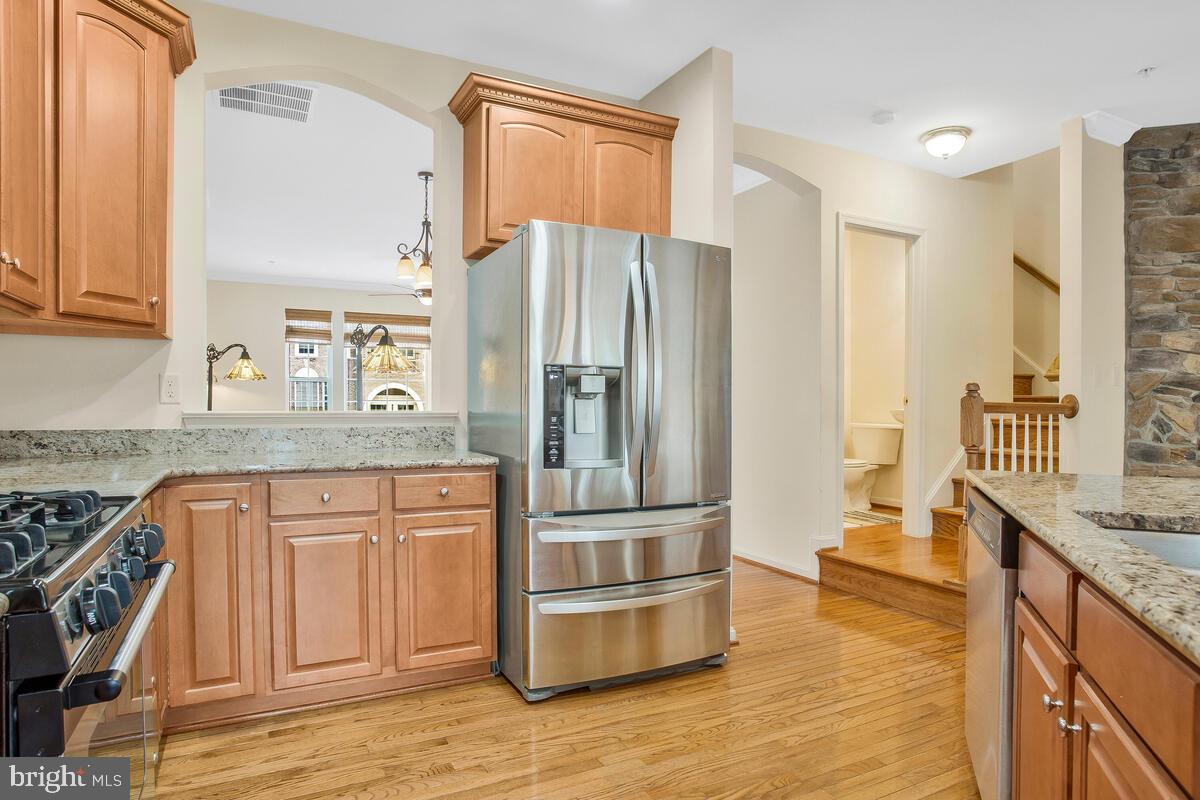 2305 Noblewood Road Edgewater, MD 21037 - Photo 14 of 43 Gourmet Kitchen