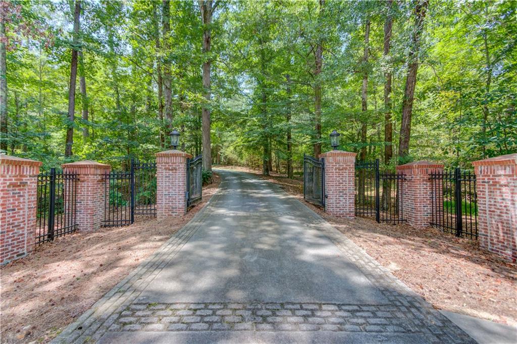 1345 Chandler Road Lawrenceville, GA 30045 - Photo 3 of 97
