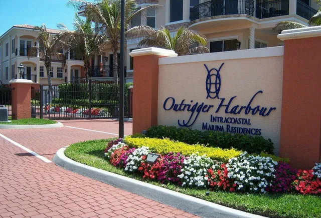 $1,975,000 | 1533 Northeast Outrigger Landings Drive, Unit 205, Jensen Beach, FL 34957