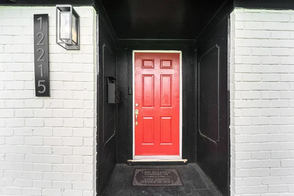 $230,000 | 12215 Hillcroft Street, Houston, TX 77035