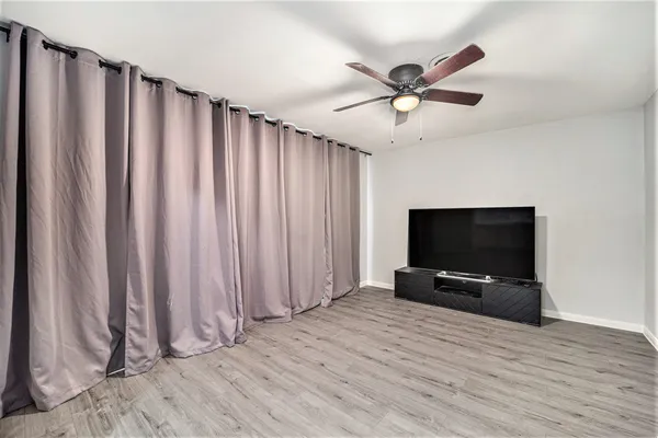 $230,000 | 12215 Hillcroft Street, Houston, TX 77035