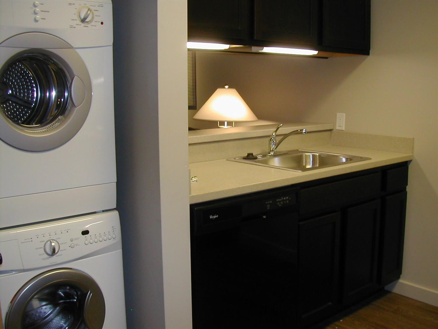 1777 Plymouth Road, Unit 2I Ann Arbor, MI 48105 - Photo 20 of 29 Photo 20