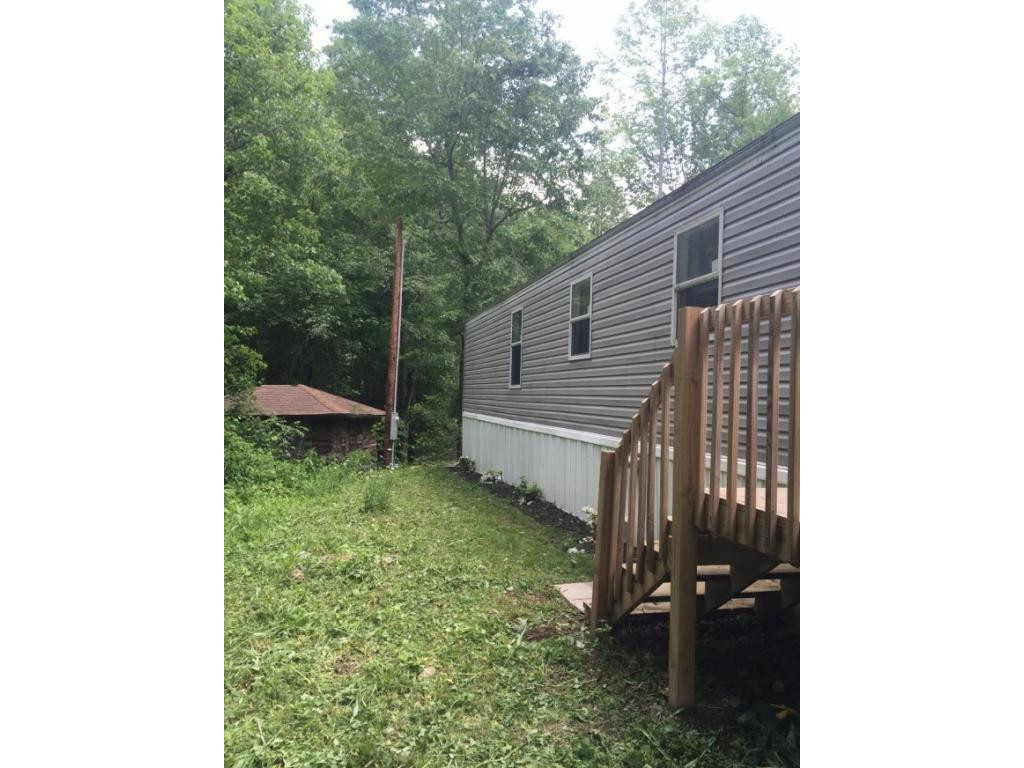 449 Lacy Road Butler, TN 37640 - Photo 3 of 24 SEWERWATERELEC NEW MANF HOME