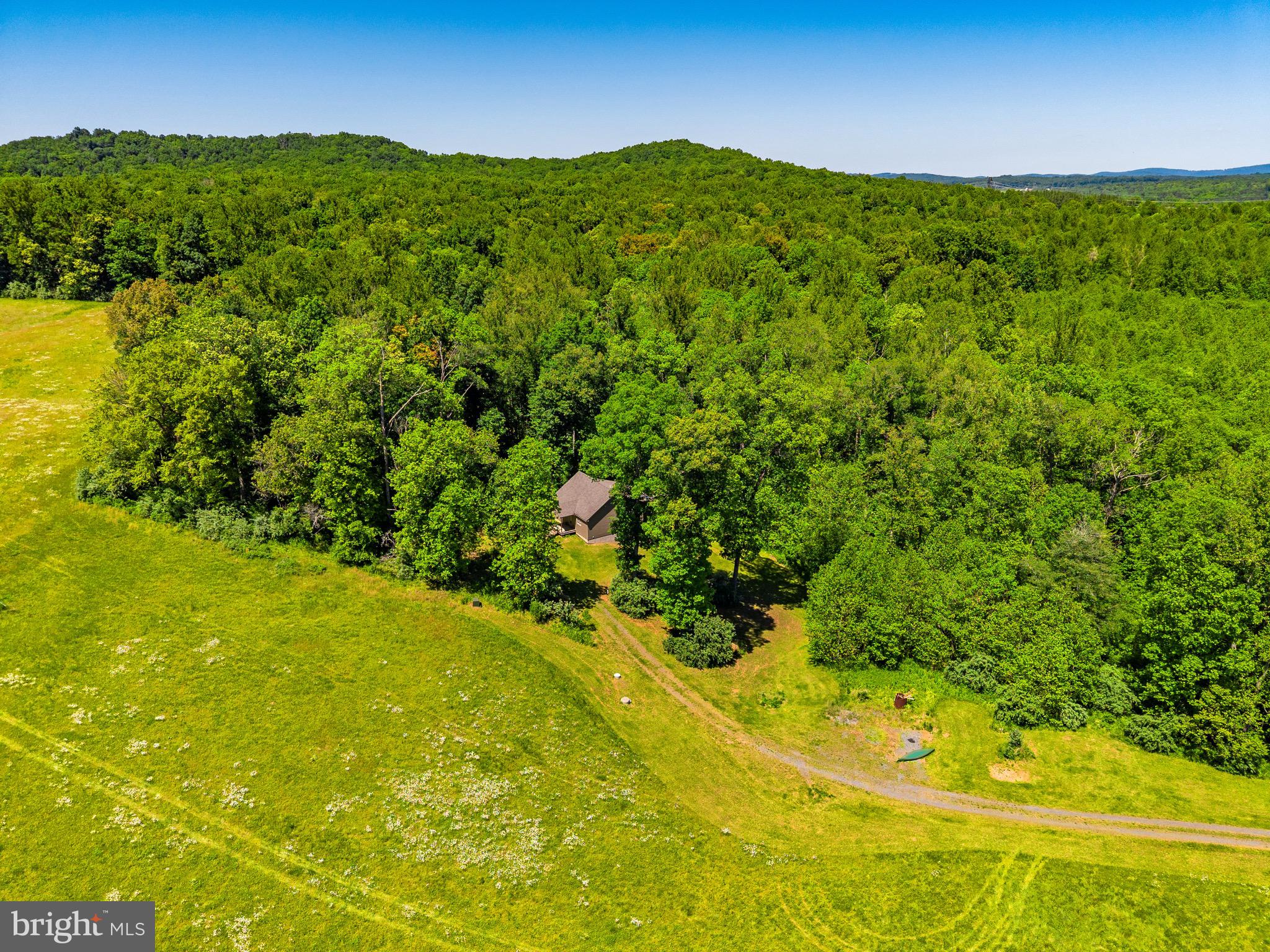 342 South Poes Road Amissville, VA 20106 - Photo 23 of 39