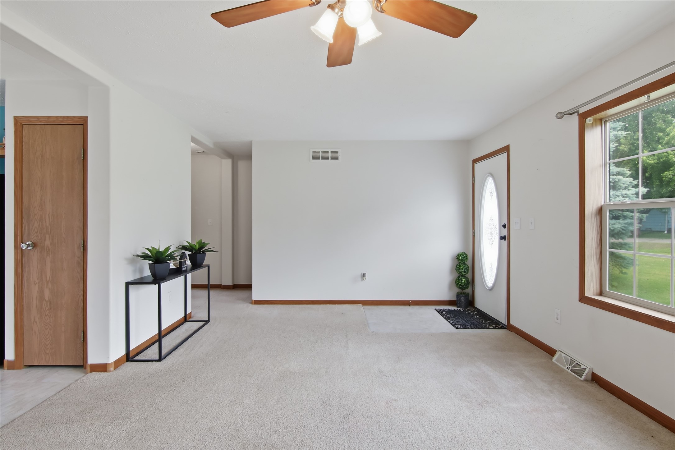 2433 15 1/4 Avenue Rice Lake, WI 54868 - Photo 5 of 38