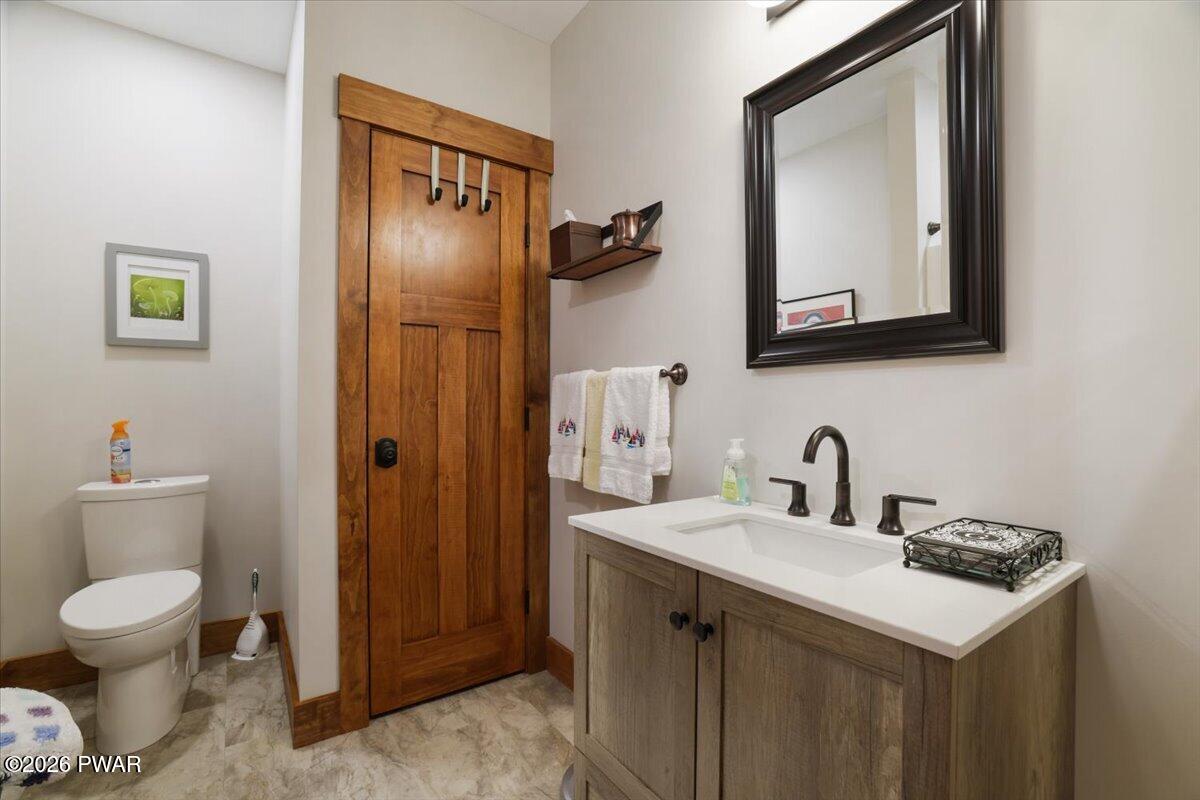 2350 Eagle Path Bushkill, PA 18324 - Photo 29 of 53