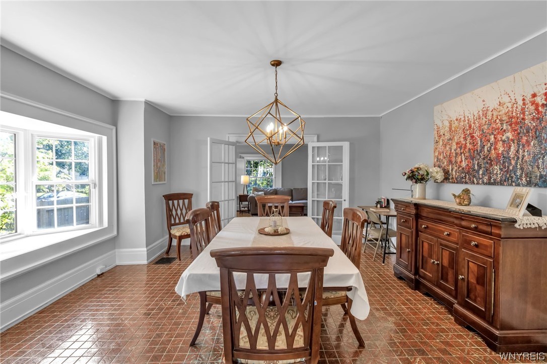 1 Argyle Park Buffalo, NY 14222 - Photo 11 of 50 Great sized Formal Dining Room.