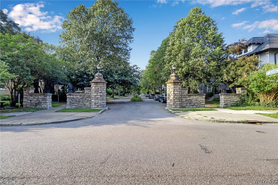 1 Argyle Park Buffalo, NY 14222 - Photo 5 of 50 Argyle Park