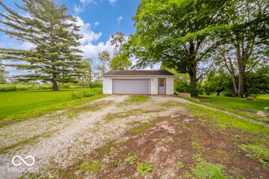 4233 Old National Road Knightstown, IN 46148 - Photo 17 of 26 Gallery Image 17