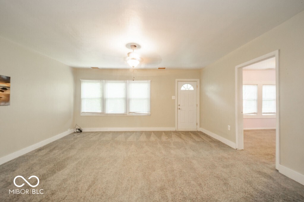4233 Old National Road Knightstown, IN 46148 - Photo 4 of 26 Gallery Image 4