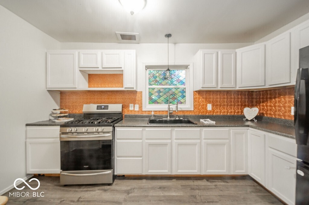 4233 Old National Road Knightstown, IN 46148 - Photo 5 of 26 Gallery Image 5