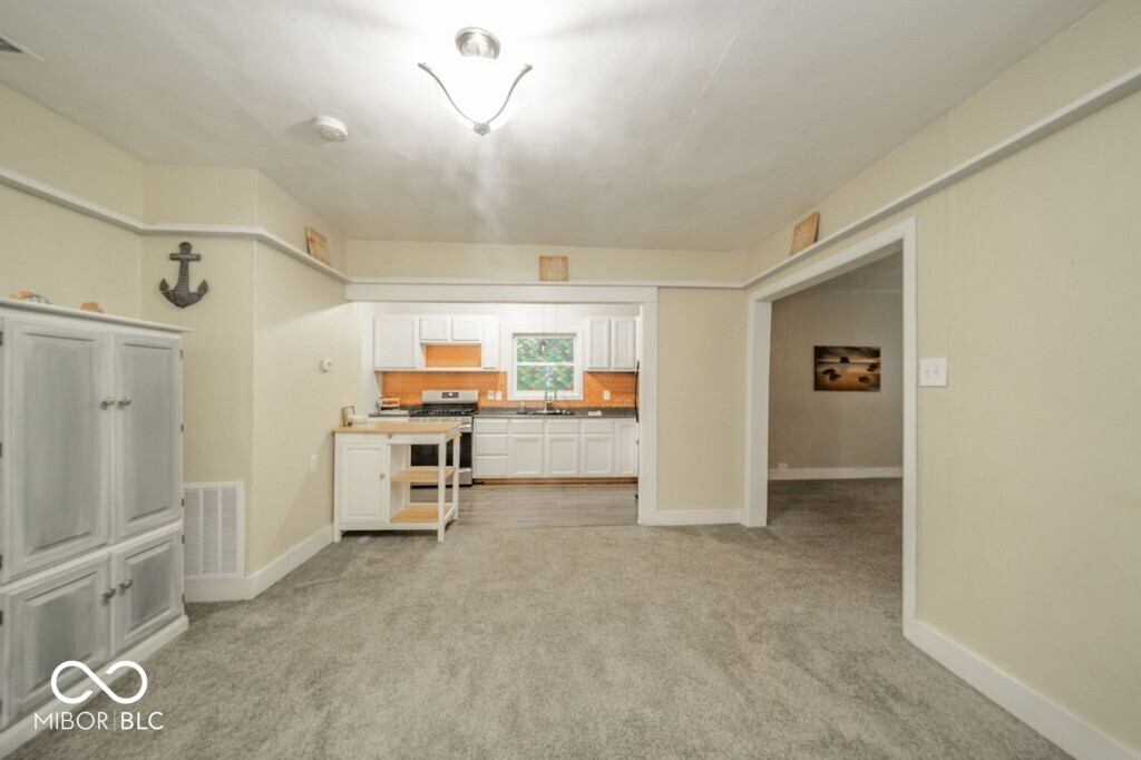 4233 Old National Road Knightstown, IN 46148 - Photo 8 of 26 Gallery Image 8