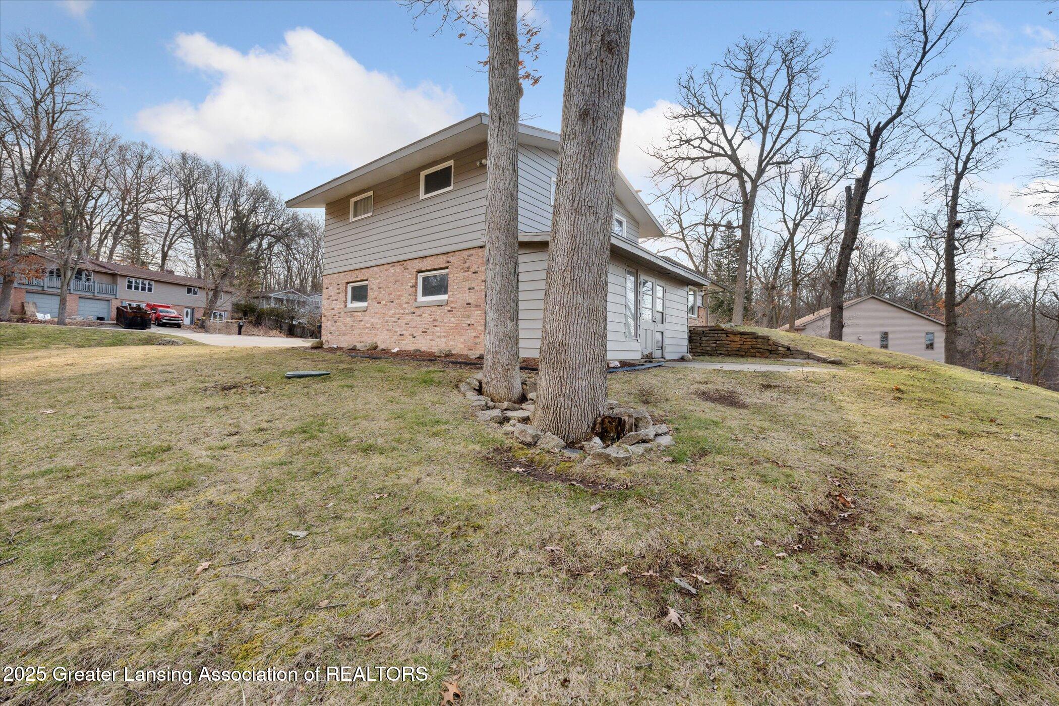 8480 Riverest Drive Portland, MI 48875 - Photo 38 of 48 38-8480-Riverest-Dr-Portland-MI-48875-Wi