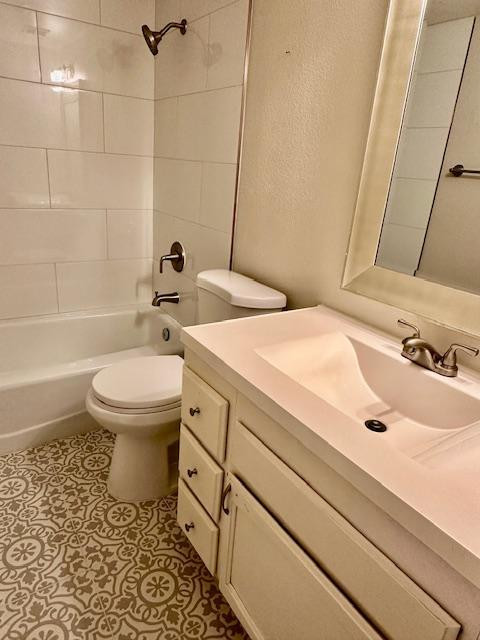 4302 North 29th Way Phoenix, AZ 85016 - Photo 12 of 25