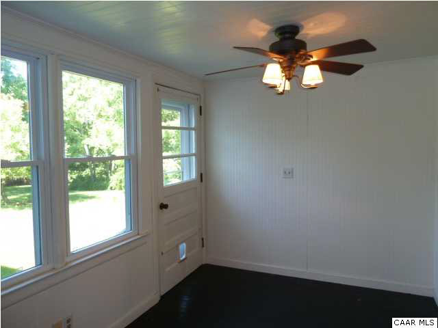 803 Valley View Road Ruckersville, VA 22968 - Photo 12 of 21 a view of empty room with window