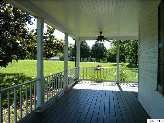803 Valley View Road Ruckersville, VA 22968 - Photo 19 of 21 a view of a deck with a yard