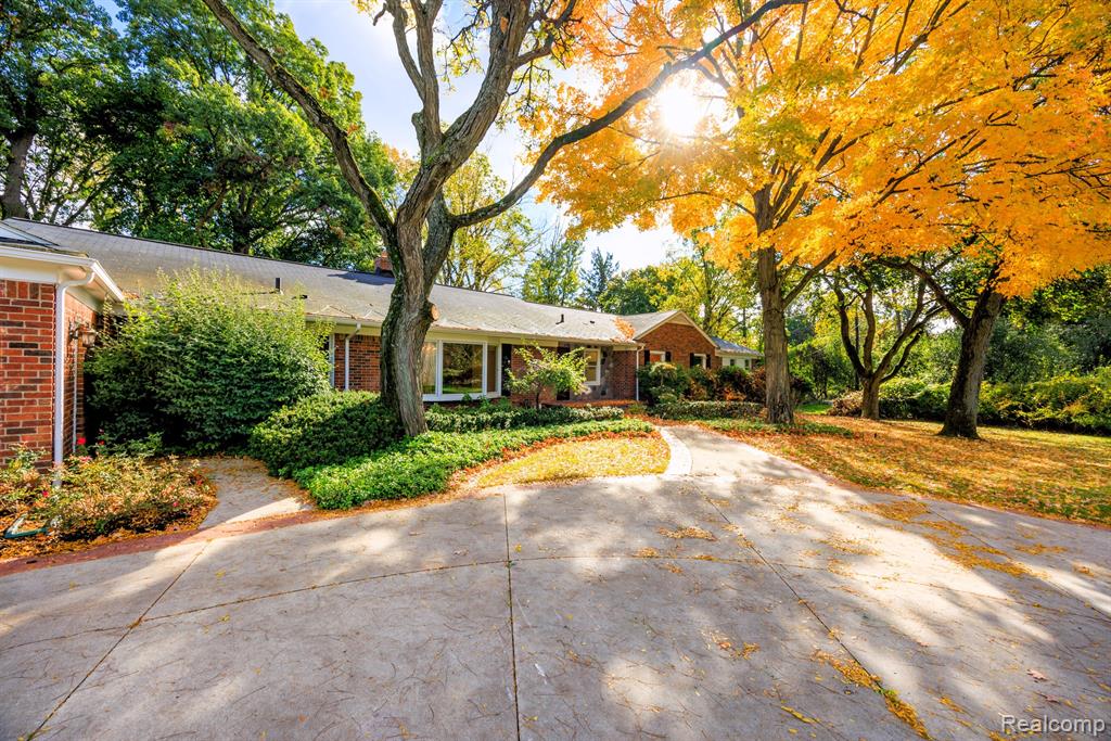 146 Endicott Road Bloomfield Hills, MI 48304 - Photo 47 of 69 Gallery Image 47