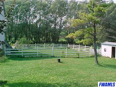 11104 West Cook Road Fort Wayne, IN 46818 - Photo 3 of 20