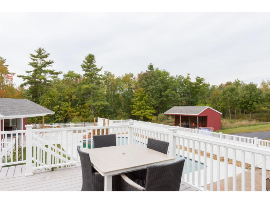 170 S Road Deerfield, NH 03037 - Photo 33 of 36