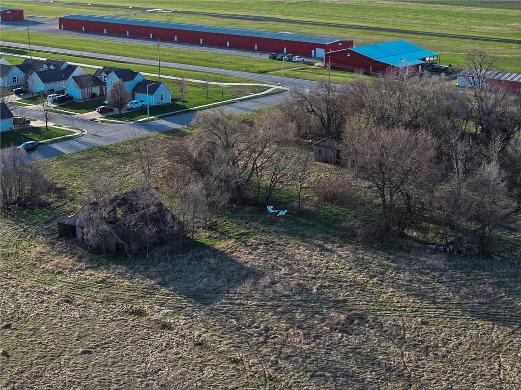 175th Street Gardner, KS 66030 - Photo 11 of 16
