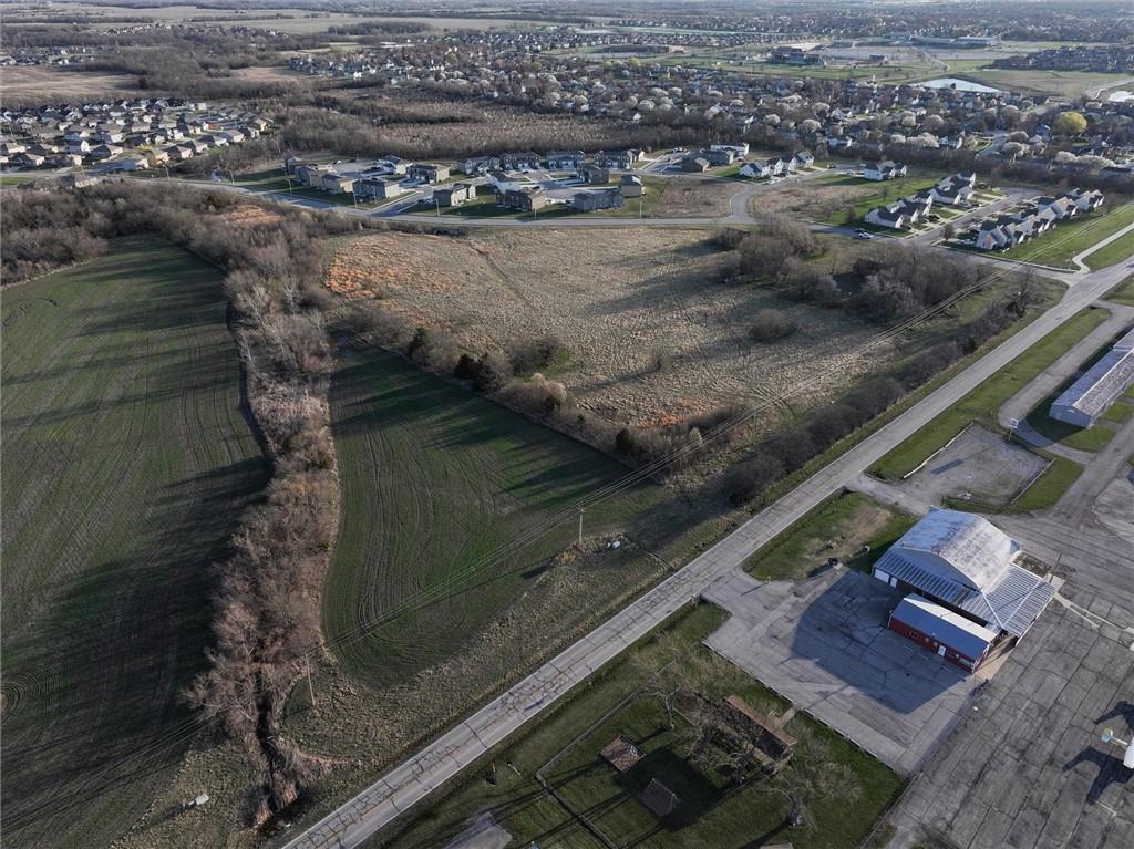 175th Street Gardner, KS 66030 - Photo 5 of 16