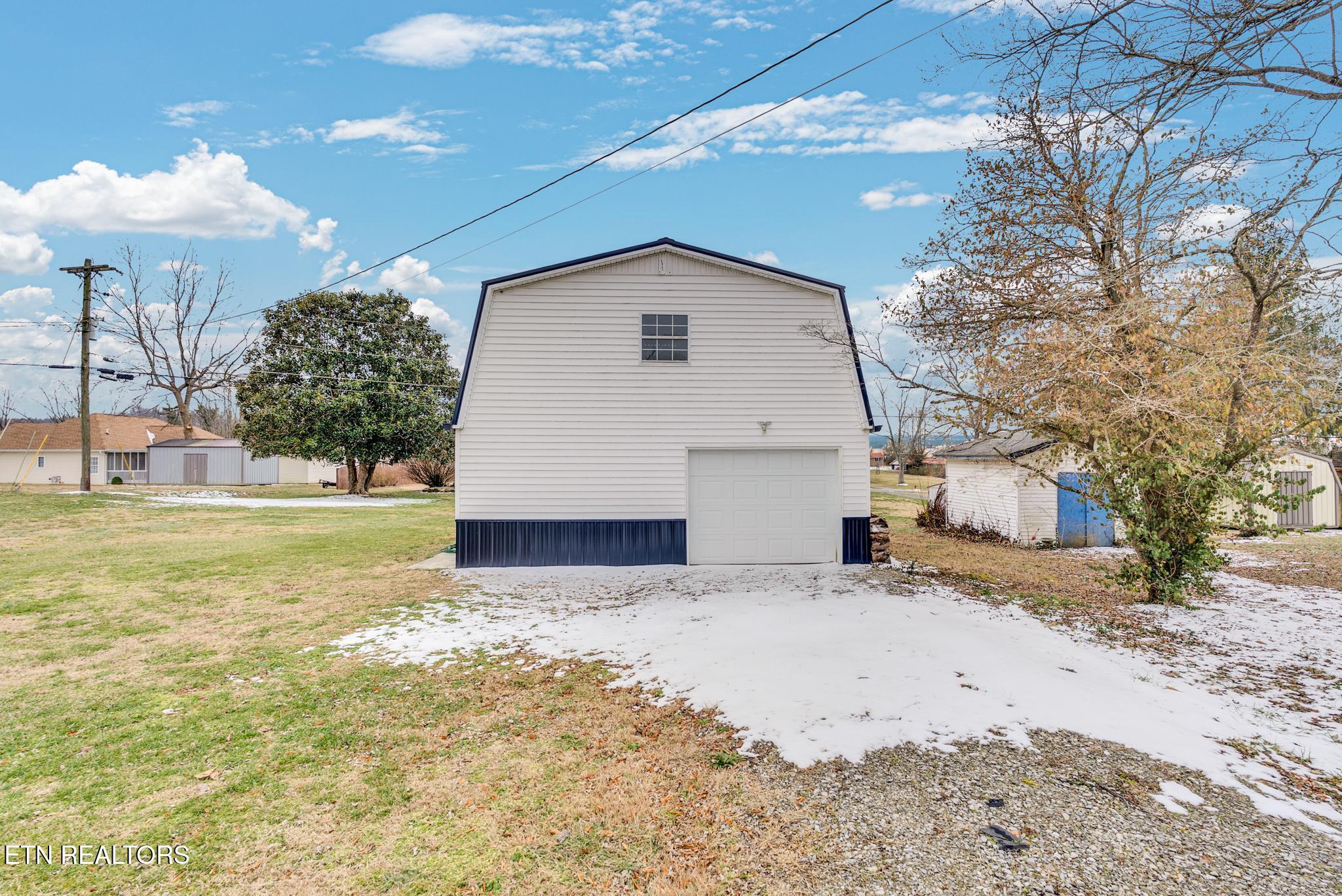 607 West 4th Street Livingston, TN 38570 - Photo 21 of 28 607 W Fourth St-29