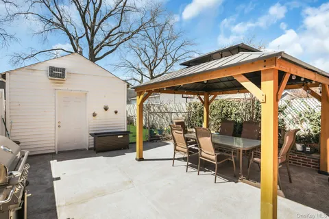 $769,000 | 94-18 95th Street | Ozone Park