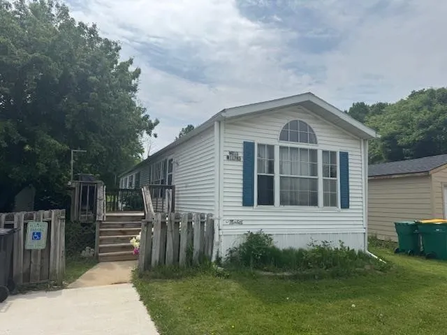 $25,000 | W211N11783 Hilltop Drive, Germantown, WI 53022