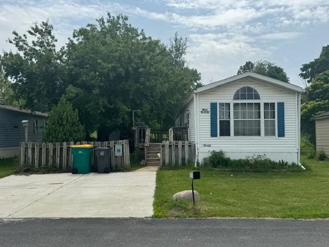 $25,000 | W211N11783 Hilltop Drive, Germantown, WI 53022