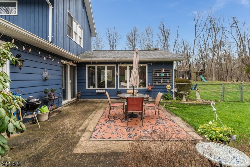 39 Edgehill Road Blairstown, NJ 07825 - Photo 4 of 29