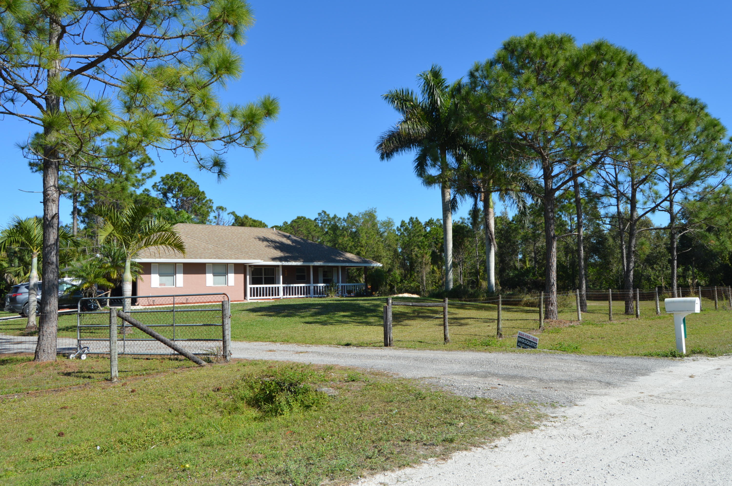 16181 93rd Road North Loxahatchee, FL 33470 - Photo 3 of 38 DSC_0103