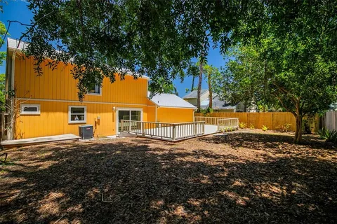 $468,000 | 3174 Peachtree Street, Sarasota, FL 34231
