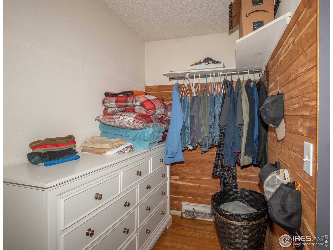 11571 Quail Road Longmont, CO 80501 - Photo 17 of 40 Cedar lined closet