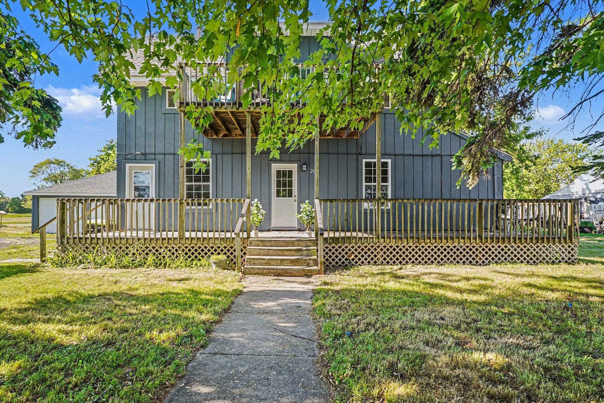 214 West 2nd Street Pinconning, MI 48650 - Photo 1 of 26