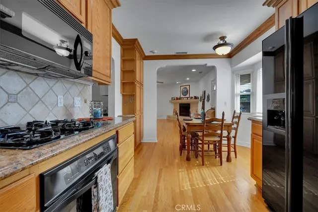 $1,299,000 | 4520 Pepperwood Avenue, Long Beach, CA 90808